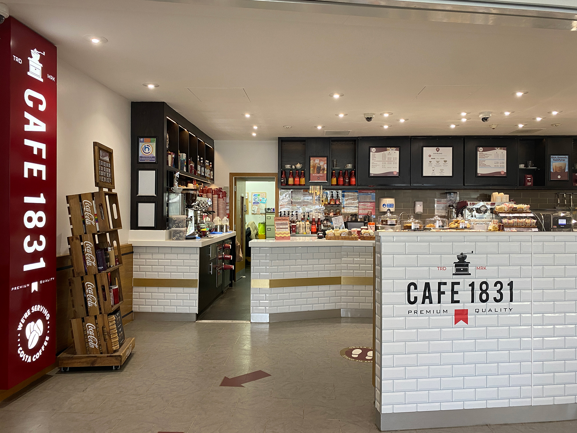 Cafe 1831 Counter