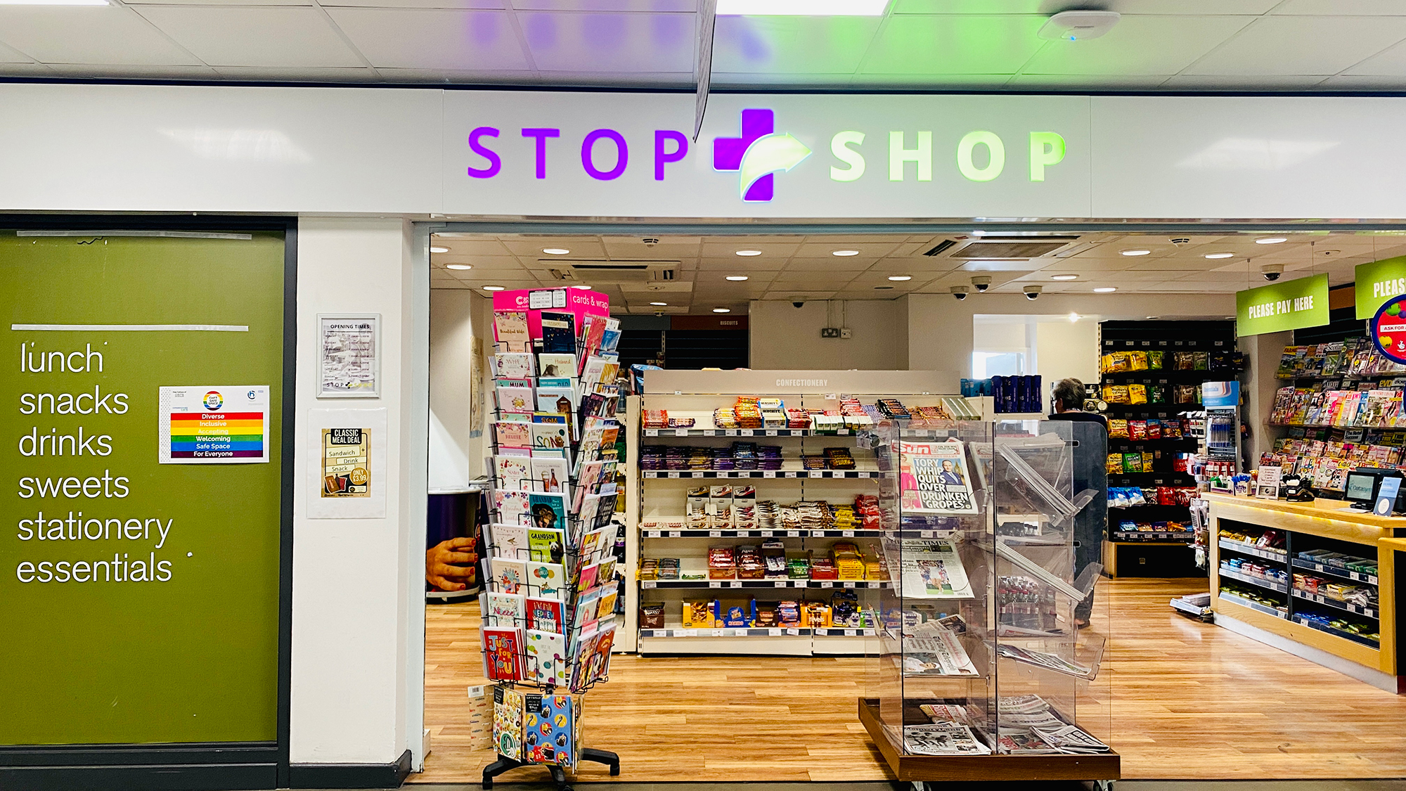Stop and Shop Store front